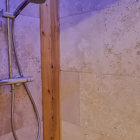 Studio Renove, Pied Des Pistes Avec Balcon Expose Sud - Fr-1-181-2589